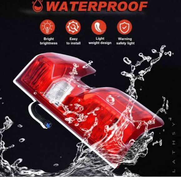 2019/2024 Chevrolet Silverado Passenger taillight non led - Picture 8 of 9